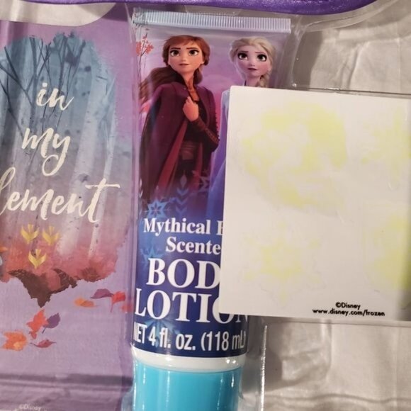 NIB Sleep Set Ages: 3+ Frozen 2 - Picture 9 of 14